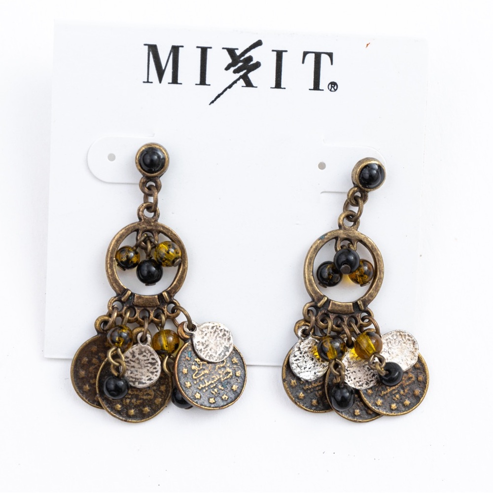 Boho chic chandelier earrings dark antique gold tone & black by Mixit